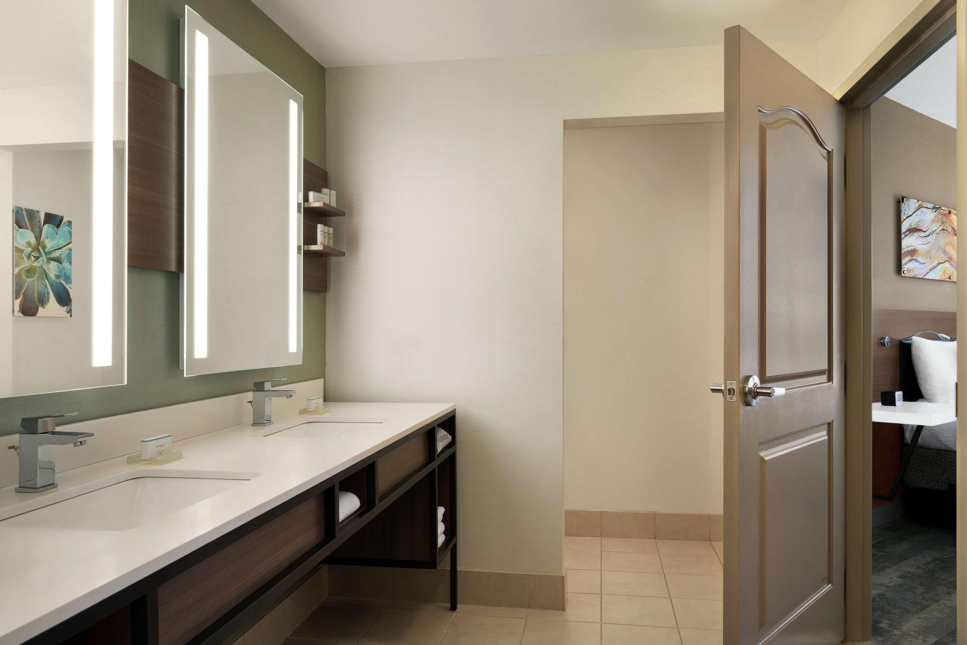 Hilton Garden Inn Charlotte/Ayrsley Exterior foto