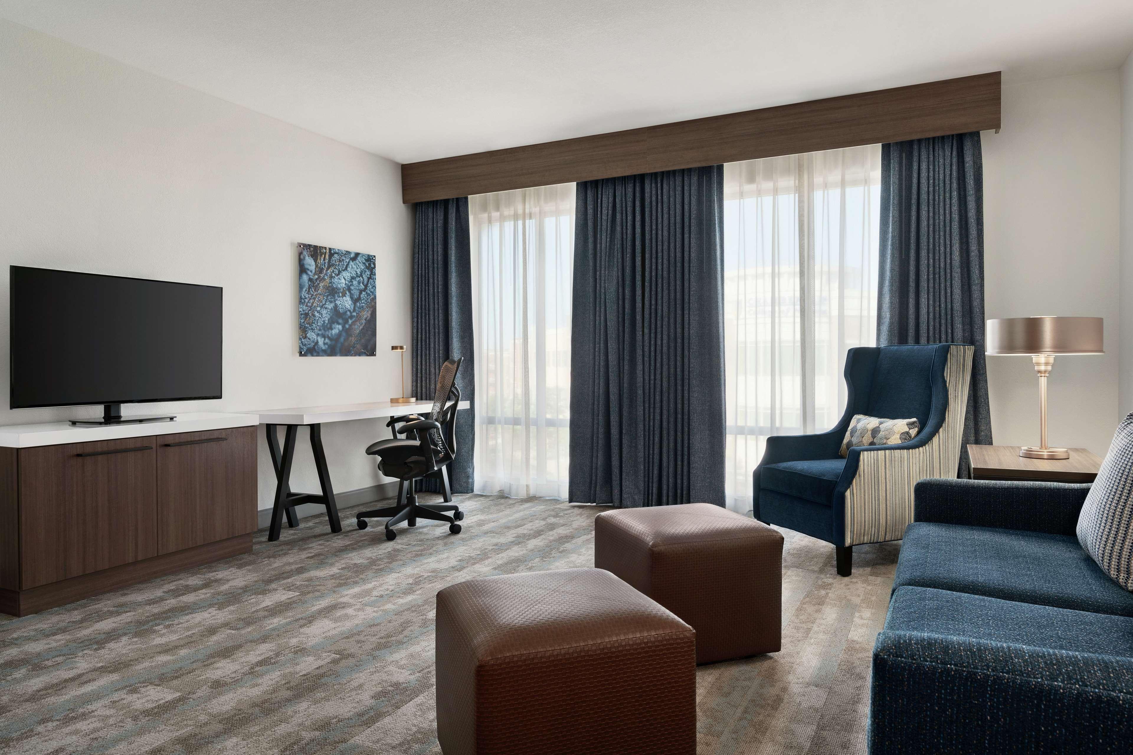 Hilton Garden Inn Charlotte/Ayrsley Exterior foto