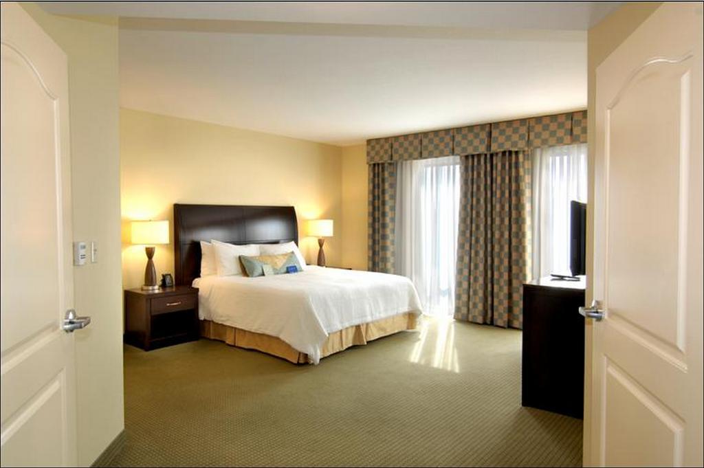 Hilton Garden Inn Charlotte/Ayrsley Exterior foto